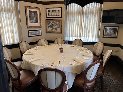 Knife & Fork Inn