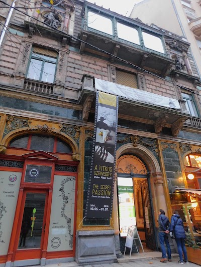 Casa Mai Manó