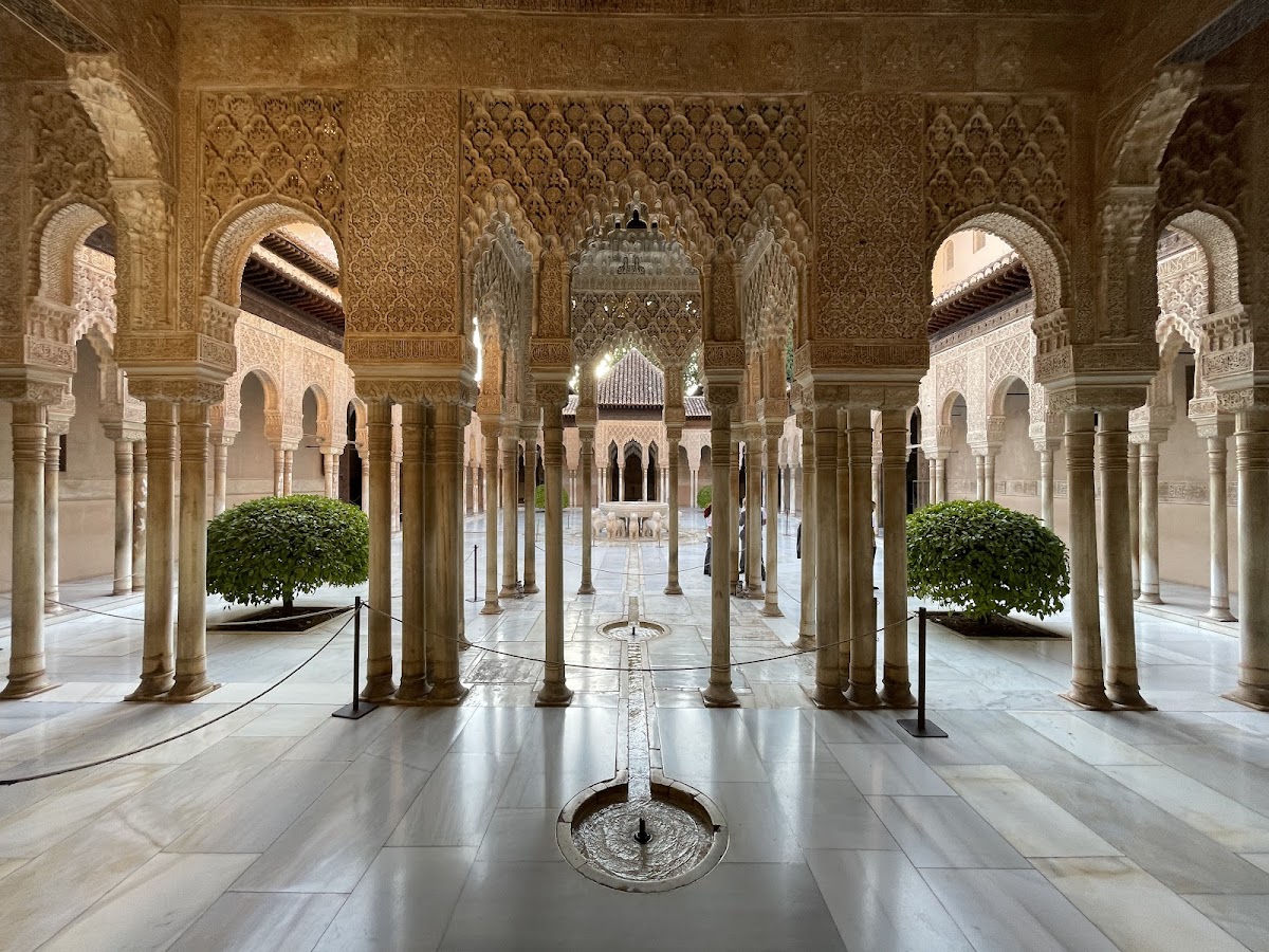 The Alhambra & Generalife — photo 2