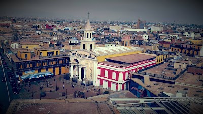 Callao Monumental und La Punta