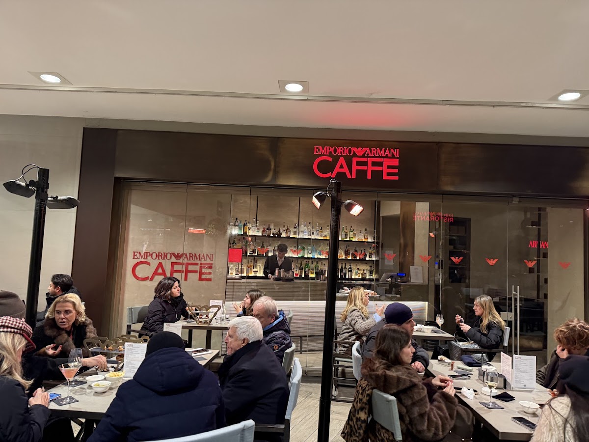 Emporio Armani Caffè — photo 3