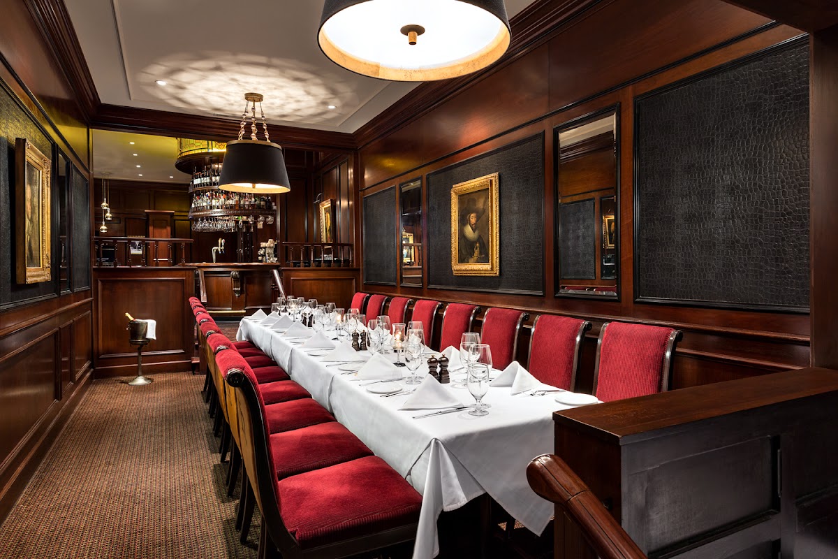Hy's Steakhouse, Vancouver