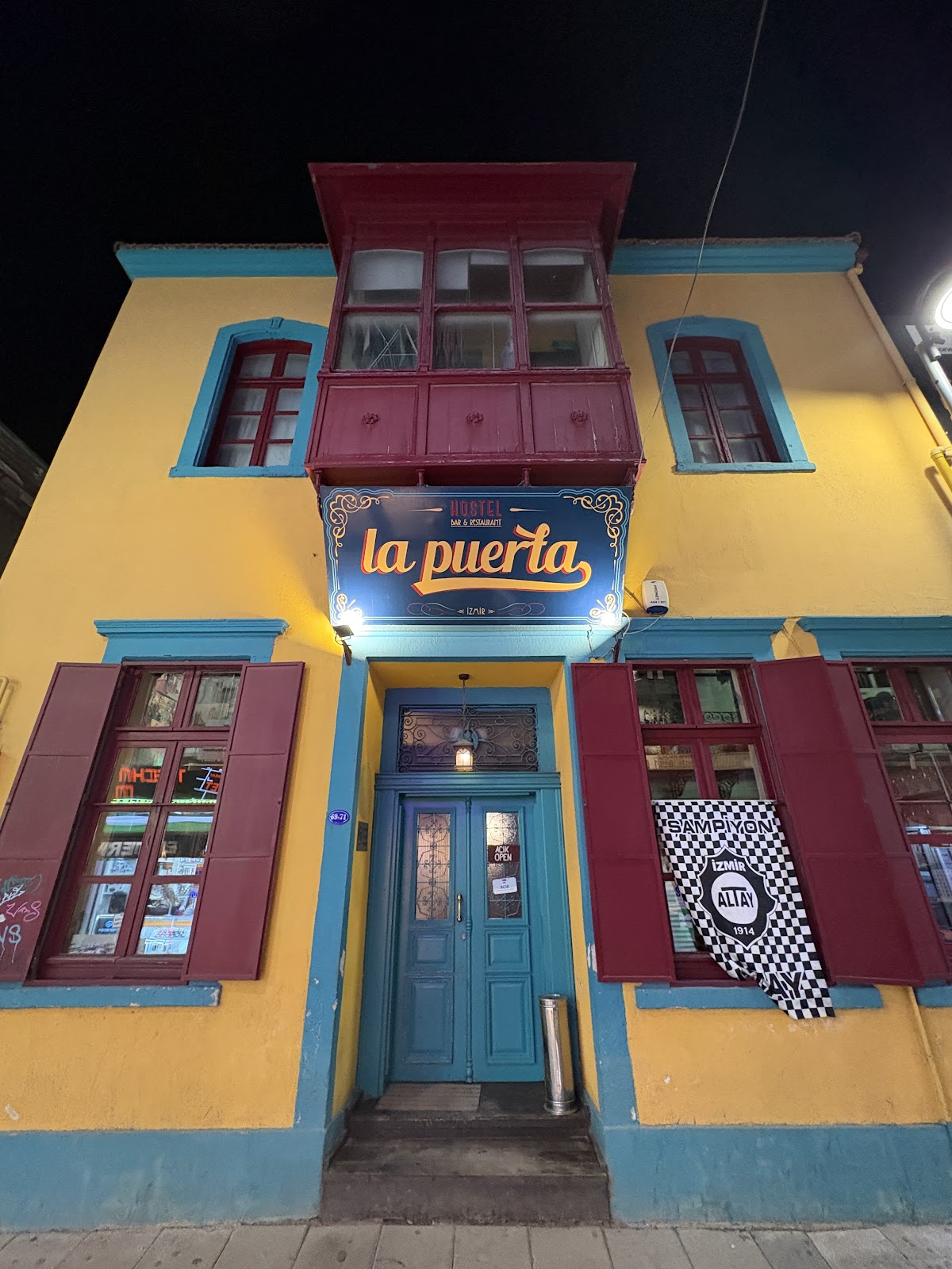 La Puerta — photo 2