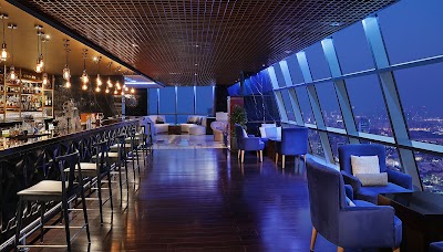 Ray's Bar