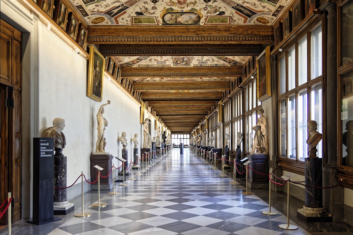 Uffizi Gallery — photo 2