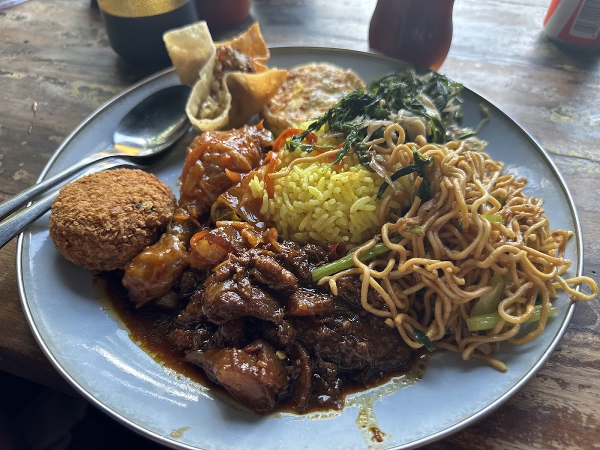 Warung Sika — photo 2