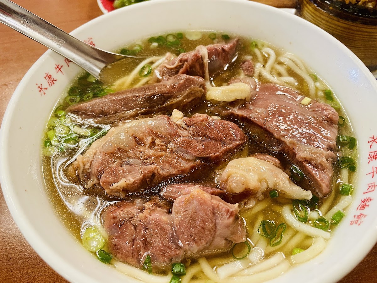 Yong Kang Beef Noodle, Taipei